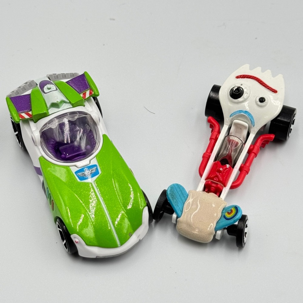 Hot Wheels Toy Story Buzz Lightyear and Forky Character Car Pair Green White Red